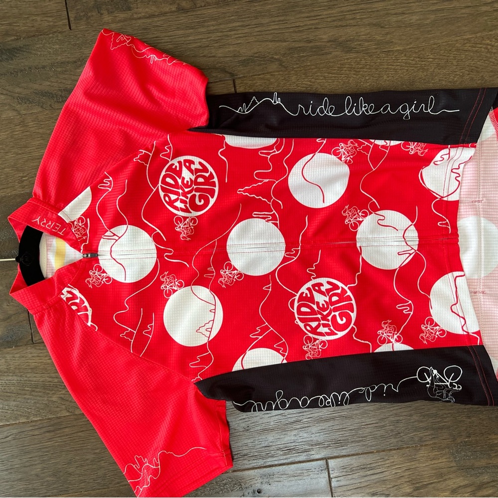 Women’s cycling jersey by Terry. Size M